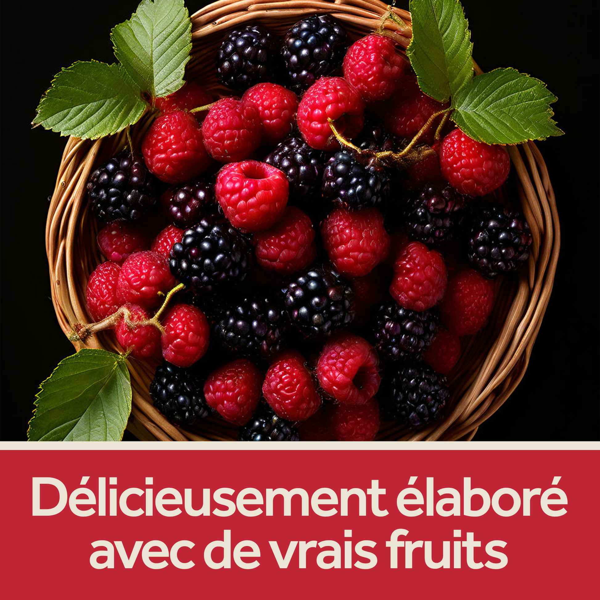 panier de fruit avec framboises, mûres, cassis, groseilles, myrtilles, fraises, cerises